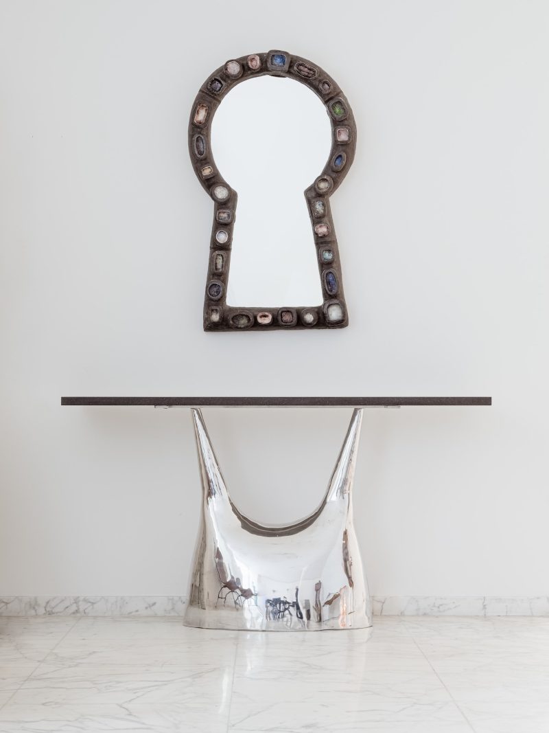 "Clef des Champs" mirror