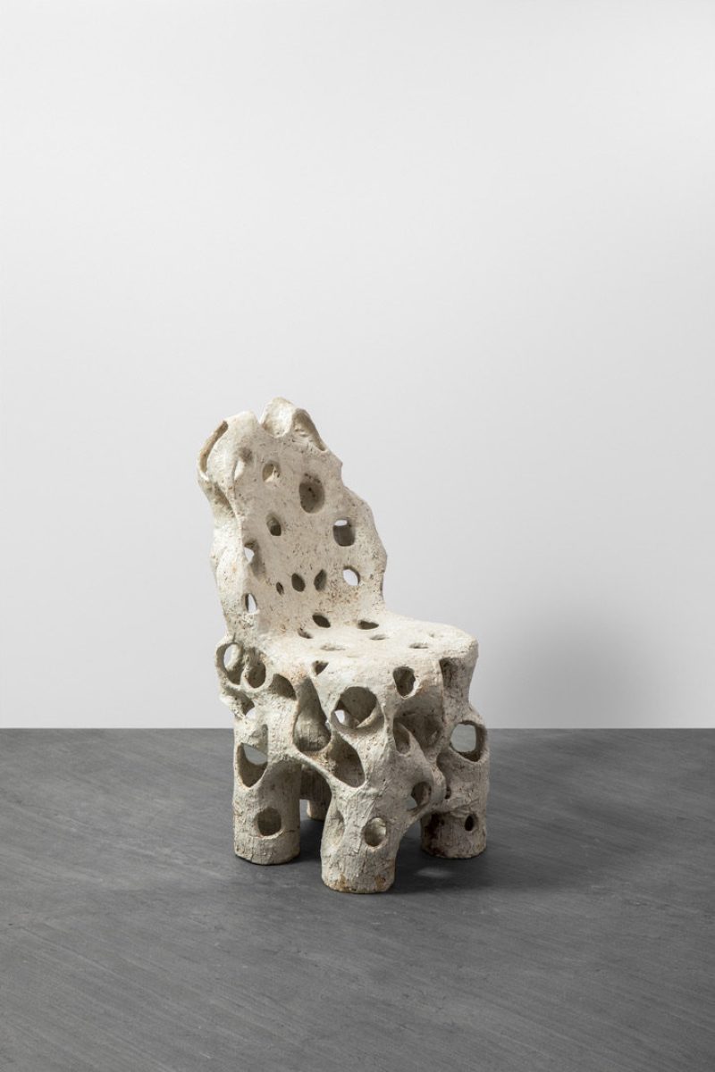 "Entrelacs" chair