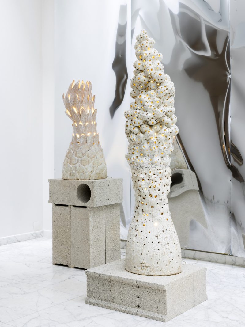 "Morilles" lamp totem