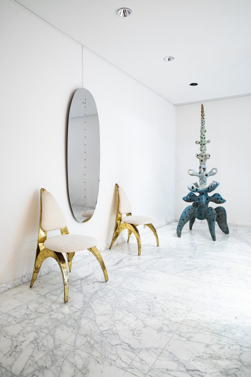 "Omaggio a Lucio Fontana" mirror