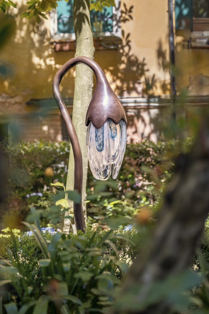 "Snowdrop" floor lamp