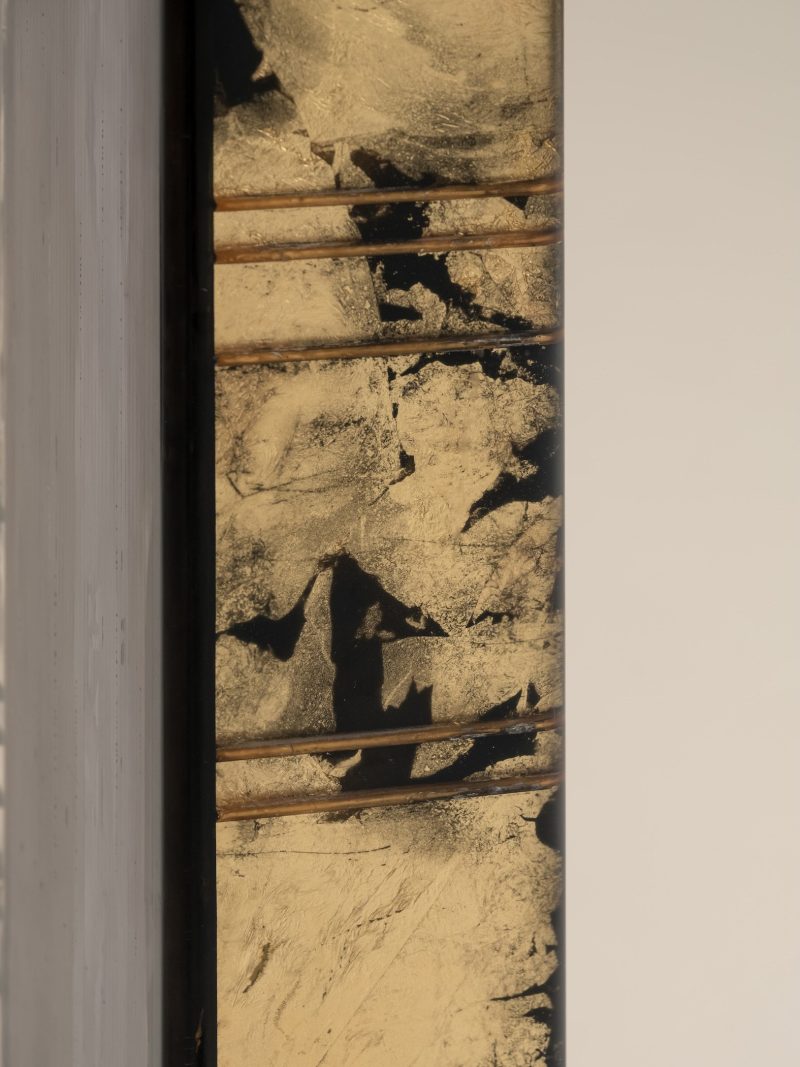 "Samouraï Noir et Or" totem