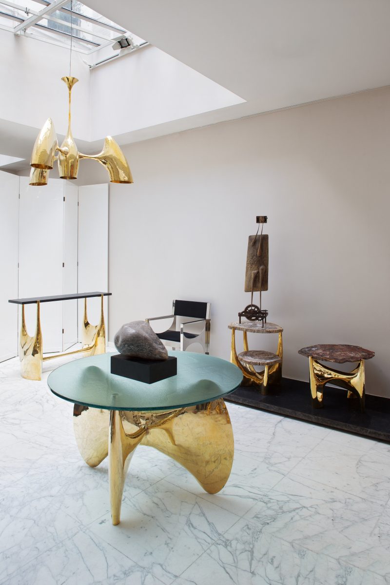 "Malraux-Vilmorin" table