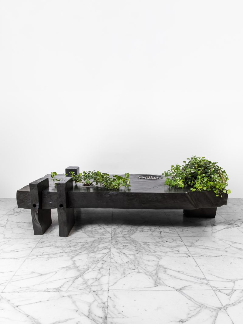 "Solitaire" coffee table
