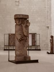 Monumental pulpit