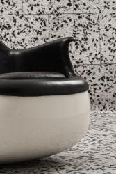 "Culbuto" chair
